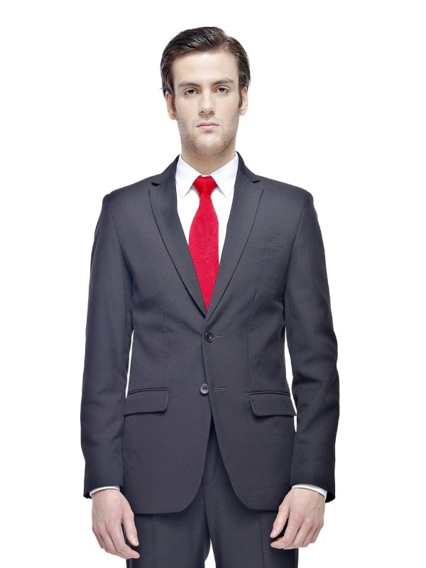Černý klasický pánský oblek ROMA šitý na míru