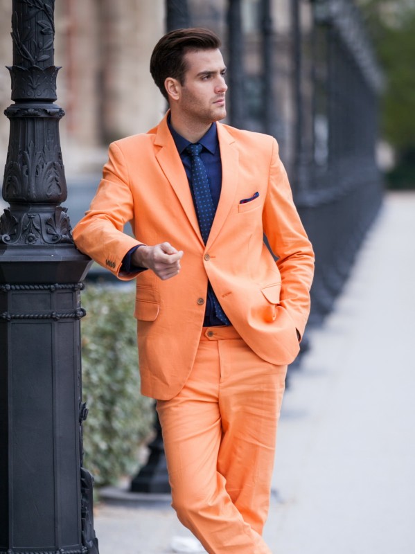 Oranžový pánský oblek ORANGE šitý na míru