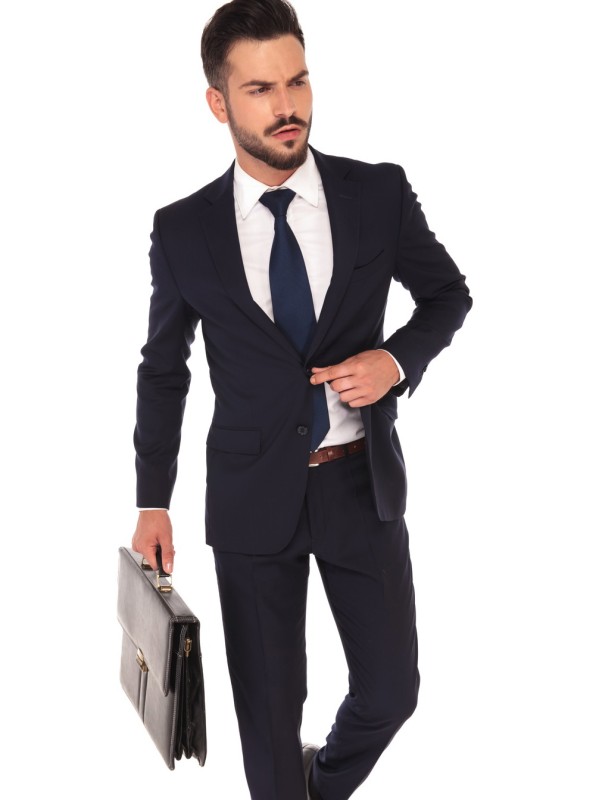 Tmavě modrý pánský businessový oblek NOVARA šitý na míru
