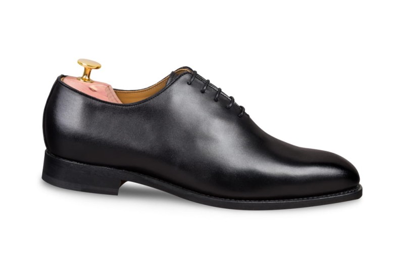 Černé WHOLECUT - Goodyear Welted