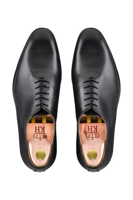 Černé WHOLECUT - Goodyear Welted